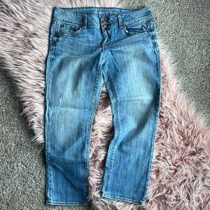 Women’s American eagle artist capris. Size 10 reg.